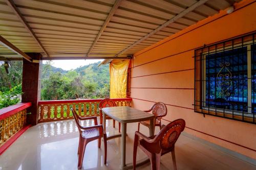 Royal Nest Villa in Moleshwar Royal Nest Villa in Moleshwar