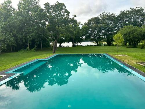 Swimming pool, Magalle Wewa Villa by Tequila Holidays in Kurunegala Swimming pool, Magalle Wewa Villa by Tequila Holidays in Kurunegala