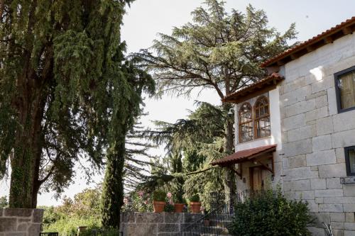 Quinta de São Francisco Houses (Quinta de Sao Francisco Houses) in โคอิมโบรส์ Quinta de São Francisco Houses (Quinta de Sao Francisco Houses) in โคอิมโบรส์