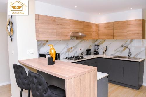 Elegant 2 bedroom in Riverside Square in Ναϊρόμπι Elegant 2 bedroom in Riverside Square in Ναϊρόμπι