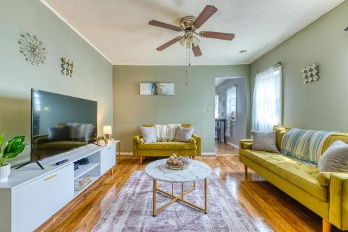 Humble home with free breakfast offered if requested! in Chicopee Humble home with free breakfast offered if requested! in Chicopee
