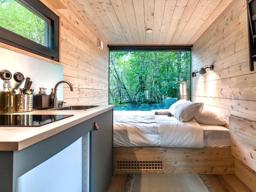 Kitchen, Chic Sauna Cabin Near the Sea - KOHIN Cabin Nº02 in Kolga Kitchen, Chic Sauna Cabin Near the Sea - KOHIN Cabin Nº02 in Kolga