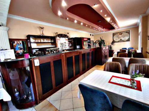 酒吧/高級酒吧, Atrium Hotel Harkany in 豪爾卡尼 酒吧/高級酒吧, Atrium Hotel Harkany in 豪爾卡尼