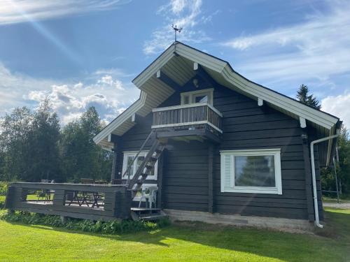 Loma-Laattaja in Hyrynsalmi Loma-Laattaja in Hyrynsalmi