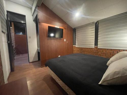 Onkel Inn Wagon Sleepbox Uyuni in Ουγιούνι Onkel Inn Wagon Sleepbox Uyuni in Ουγιούνι