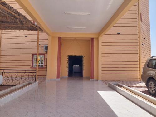 Entrance, Hotel Ain Safnan Room&Flats فندق عين صفنان غرف&شقق in Manah Entrance, Hotel Ain Safnan Room&Flats فندق عين صفنان غرف&شقق in Manah