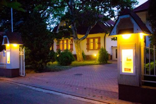 Sisäänkäynti, Partvilla Balatonboglar in Balatonlelle Sisäänkäynti, Partvilla Balatonboglar in Balatonlelle