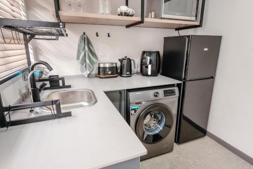 Konyha, 80 on Thabo in Potchefstroom városközpont Konyha, 80 on Thabo in Potchefstroom városközpont