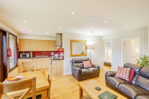 设施, Birch Lodge 19 with Hot Tub in 纽顿斯图华特 设施, Birch Lodge 19 with Hot Tub in 纽顿斯图华特