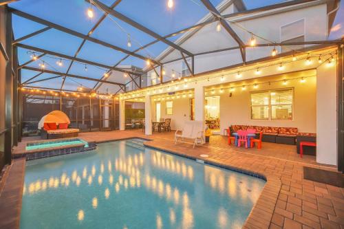 Waterfront 8Br5Ba Game Room/Pool/Spa/Office Space