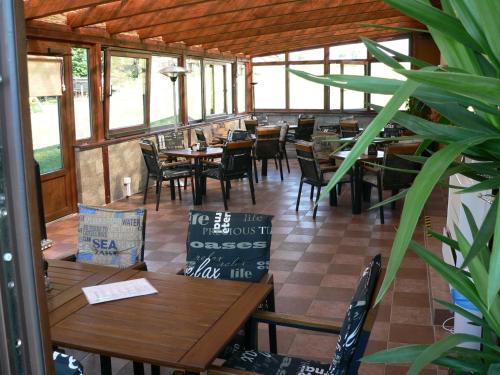 ห้องอาหาร, Penzion restaurace U Svabku in ดโลฮีอูเยจ ห้องอาหาร, Penzion restaurace U Svabku in ดโลฮีอูเยจ