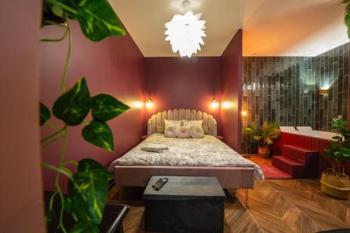 Suite jacuzzi, chic romantique climatisé à 50 m du metro