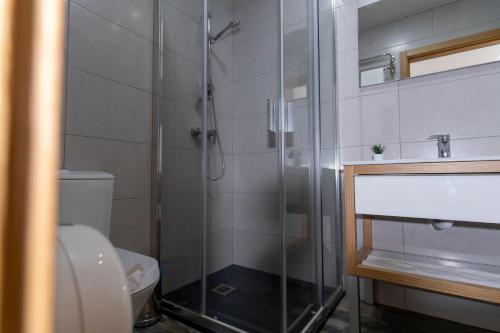 חדר אמבטיה, ALOJAMENTO GIRASSOL - Guest House in קסטלו ברנקו חדר אמבטיה, ALOJAMENTO GIRASSOL - Guest House in קסטלו ברנקו