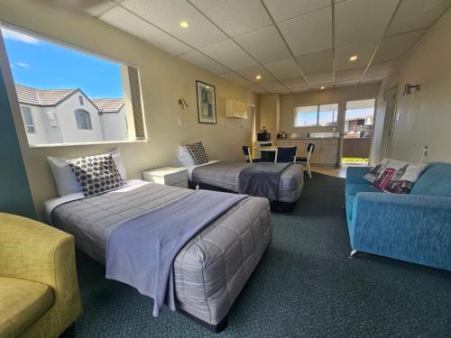 Tui Oaks Motel in Taupo Tui Oaks Motel in Taupo