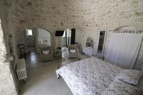 This photo about Lemoredinella shared on HyHotel.com