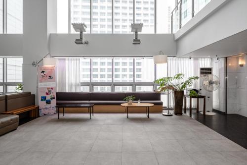 Lobby, Haeundae Seacloud Hotel Residence in Busan Lobby, Haeundae Seacloud Hotel Residence in Busan
