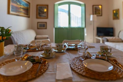 Artistic house on the Iseo Lake in Sulzano Artistic house on the Iseo Lake in Sulzano
