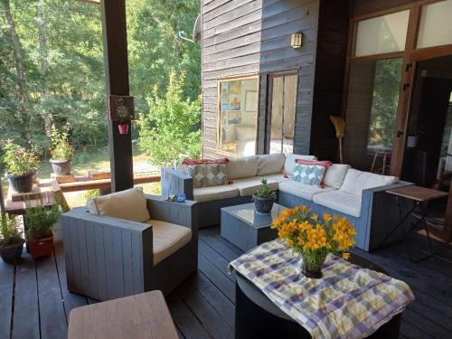 Casa Pucon sector Laguna ancapulli in Menetue Casa Pucon sector Laguna ancapulli in Menetue