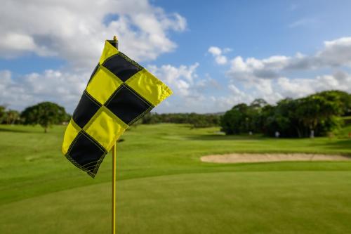 Camp de minigolf, San Lameer Villa 2523 - Bachelor Studio - 2 pax - San Lameer Rental Agency in Southbroom Camp de minigolf, San Lameer Villa 2523 - Bachelor Studio - 2 pax - San Lameer Rental Agency in Southbroom