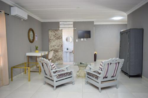 Protea Guesthouse in Newcastle Protea Guesthouse in Newcastle