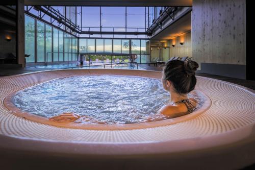 ג'קוזי, The Lince Azores Great Hotel in פונטה דלגדה ג'קוזי, The Lince Azores Great Hotel in פונטה דלגדה