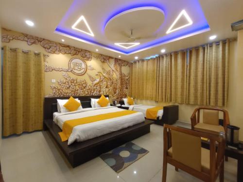 Hotel Nexus in Aminabad Hotel Nexus in Aminabad