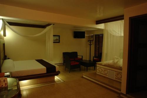 This photo about Auto Hotel Mediterraneo shared on HyHotel.com