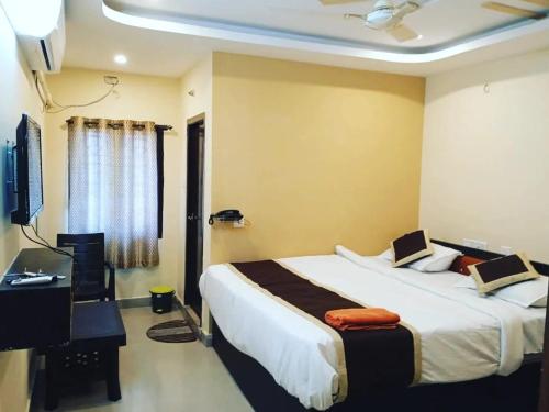 OYO 89097 Hotel The Royal Inn in MVP Colony OYO 89097 Hotel The Royal Inn in MVP Colony