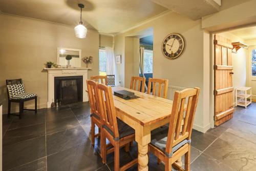 Facilities, Host & Stay - Prospect Cottage in Windermere Suburbs Facilities, Host & Stay - Prospect Cottage in Windermere Suburbs