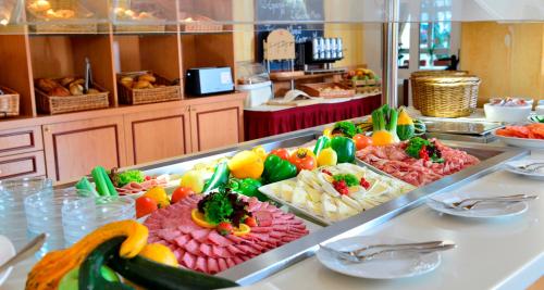 Comida y bebida, AMBER HOTEL Leonberg/Stuttgart in Leonberg Comida y bebida, AMBER HOTEL Leonberg/Stuttgart in Leonberg