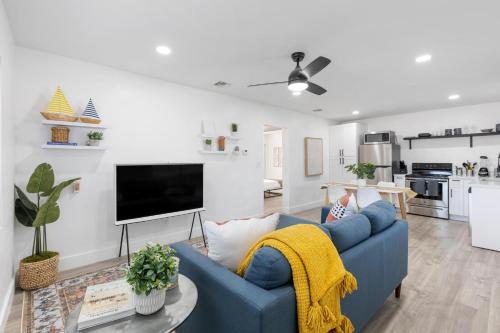 Konyha, Alani Bay Designer Condos in Wilton Manors Konyha, Alani Bay Designer Condos in Wilton Manors