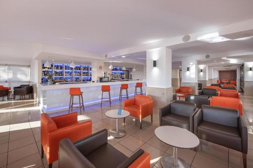 Bar/lounge, Hotel Playas de Torrevieja in Torrevieja Bar/lounge, Hotel Playas de Torrevieja in Torrevieja