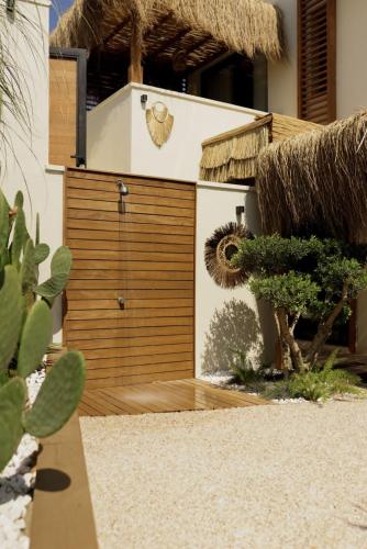 Zuhanyzó, The May Five - Adults only in Seferihisar Zuhanyzó, The May Five - Adults only in Seferihisar