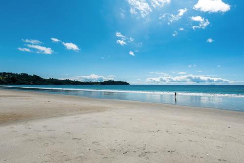 Onetangi Beach Stays Apartment in Waiheke Island Onetangi Beach Stays Apartment in Waiheke Island