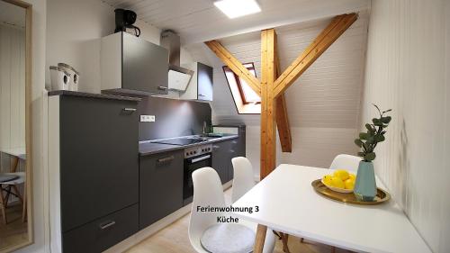Létesítmények, 3 Zimmerwohnung in Würzburg nähe Uniklinik, free parking (3 Zimmerwohnung in Wurzburg nahe Uniklinik, free parking) in Lindleinsmuhle Létesítmények, 3 Zimmerwohnung in Würzburg nähe Uniklinik, free parking (3 Zimmerwohnung in Wurzburg nahe Uniklinik, free parking) in Lindleinsmuhle