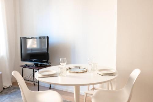 Facilities, POISTA 2ndhomes Charming and Cozy 1BR Apartment in Töölö Facilities, POISTA 2ndhomes Charming and Cozy 1BR Apartment in Töölö