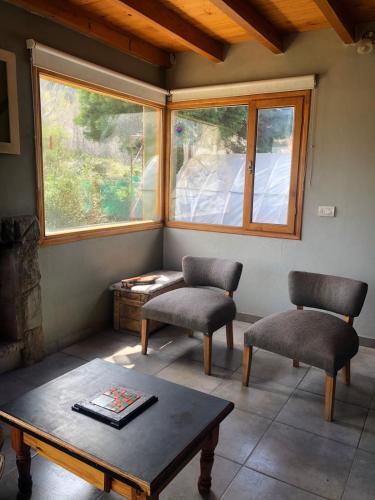 El Tranco - Casa "Bajada Poujardieu" in Junín de los Andes El Tranco - Casa "Bajada Poujardieu" in Junín de los Andes
