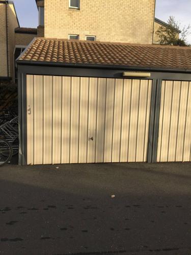 Dana-Private Room in a 3-Bedroom Apartment-3 in Turner Dana-Private Room in a 3-Bedroom Apartment-3 in Turner