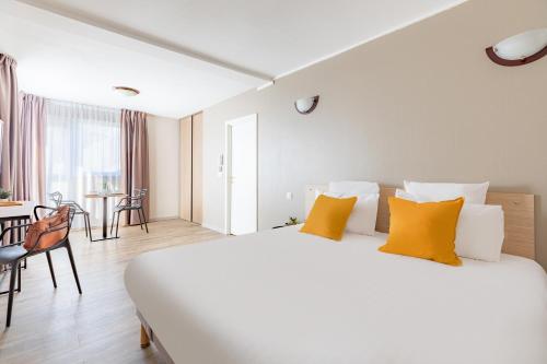 Appart'City Classic Arlon - Porte Du Luxembourg in Arlon Appart'City Classic Arlon - Porte Du Luxembourg in Arlon