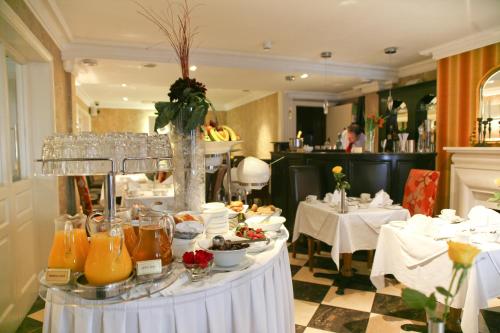 餐飲選擇, 錦繡精品酒店 (The Fairview Boutique Hotel) in 基拉尼市中心 餐飲選擇, 錦繡精品酒店 (The Fairview Boutique Hotel) in 基拉尼市中心