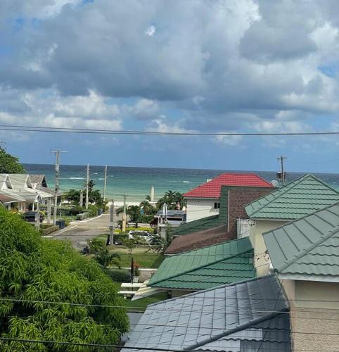 Vaade, Real Luxe Getaway-Club Caribbean in Runaway Bay Vaade, Real Luxe Getaway-Club Caribbean in Runaway Bay