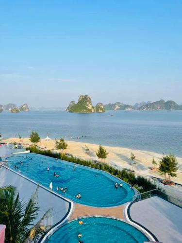 Beach, Royal Beach Villa Sonasea Van Đon Quang Ninh in Van Don Beach, Royal Beach Villa Sonasea Van Đon Quang Ninh in Van Don