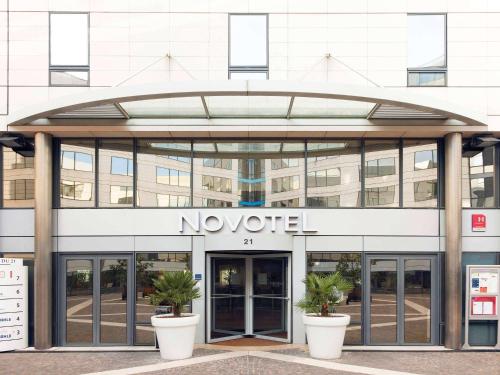 المنظر الخارجي, Novotel Paris Rueil Malmaison Hotel in Rueil-Malmaison المنظر الخارجي, Novotel Paris Rueil Malmaison Hotel in Rueil-Malmaison