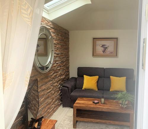 Naas 2 Bedroom Back Garden Escape in Naas Naas 2 Bedroom Back Garden Escape in Naas