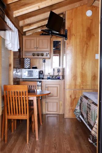 Stampede RV B&B in Tombstone Stampede RV B&B in Tombstone