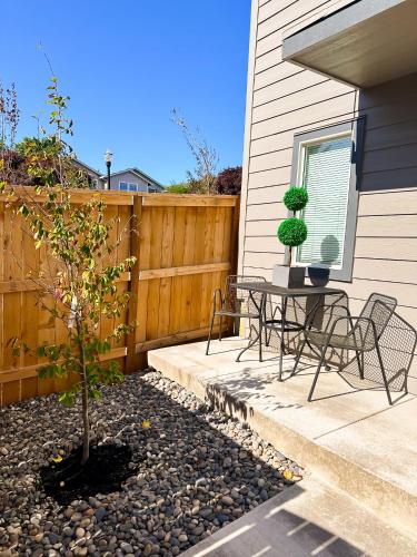 Brand New Modern Apartment in Vancouver (Washington) Brand New Modern Apartment in Vancouver (Washington)