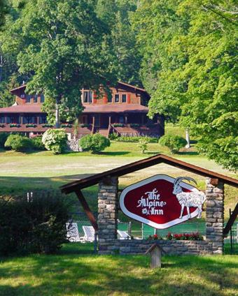 在meiguo.com看到的高山旅馆的介绍图片