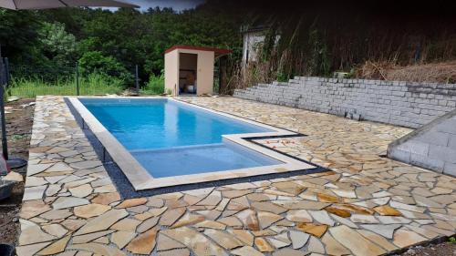 Uima-allas, La Kay Sicrié avec spa (La Kay Sicrie avec spa) in Saint-Pierre Uima-allas, La Kay Sicrié avec spa (La Kay Sicrie avec spa) in Saint-Pierre