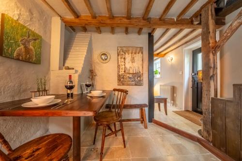 Létesítmények, Most romantic cottage in Suffolk - Number Four in Framlingham Létesítmények, Most romantic cottage in Suffolk - Number Four in Framlingham