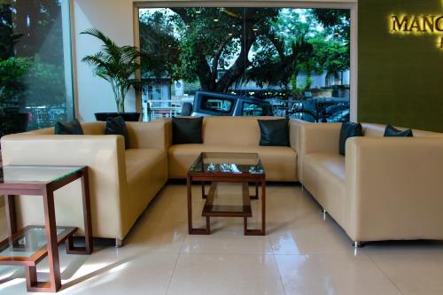 ロビー, マンゴー グローブ ホテル (Mango Grove Hotel - Chandigarh) in チャンディガル ロビー, マンゴー グローブ ホテル (Mango Grove Hotel - Chandigarh) in チャンディガル